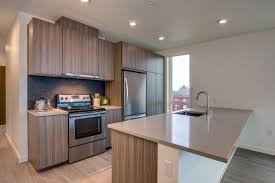 Natural light large windows throughout the building provide access to mount rainier and seattle skyline views, in select homes. 100 Best 1 Bedroom Apartments For Rent In Seattle Wa With Pics