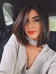 30 Straight Medium Length Hairstyles For Women To Look Attractive Straight Haircuts Middle Parted Medium Straight Hair Strizhka Korotkie Volosy Pricheski
