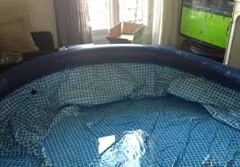 Grand Est Ils Transforment Leur Appartement En Pool Party Avec Une Piscine De 3 Metres