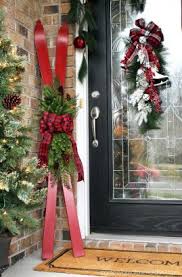 Créer une couronne de noël dans un esprit récup' | idée créative. Deco Noel 30 Idees Pour Un Exterieur Special Noel