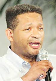 Romney draws 10,000-plus, city works quickly with Secret Service, campaign