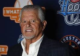 Bobby Cuellar's Instagram, Twitter & Facebook