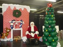 The first aspect of any photo booth is a background — it helps create depth and also just helps delineate where the booth is and where guests should stand. Diy Christmas Photo Booth Backdrop Backdrop Christmas Party Decoration Ideas Novocom Top