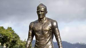 As the most famous athlete on the planet, cristiano ronaldo statues are. Bronze Statue Von Cristiano Ronaldo In Museum Verlegt