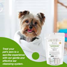 Amazon.com : Pure and Natural Pet Canine Ear Cleansing System (2 oz USDA  Organic Ear Serum & Medical Grade Double Sided Tips 15 ct) : Pet Supplies