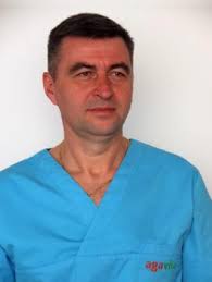 lek. med. Robert Okoński