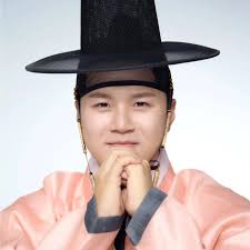 Oseba Hee-moon Lee Company...