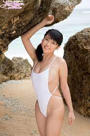 Ch.009.2 special gravure (bikini ver.) Minisuka Special Gravure Umi Hirose åºƒç€¬ã†ã¿ Graphis First Gravure åˆè„±ãŽå¨˜ Vol 03