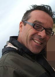 Mark Dale who drowned in 'suicide pact' was devastated after divorce