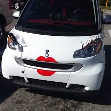 Smart Car With Rhinestones And Eyelashes Voiture Moto