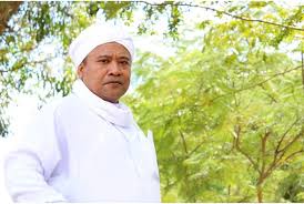 Ayah pe*kosa anak tiri di samping istri, saat istri tertidur lelap. Anak Adam Yang Mulia