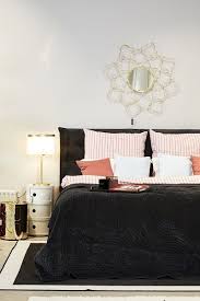 Moin Hamburg Nach Der Ersten Station In Munchen Eroffnet Der Westwing Pop Up Store J Schlafzimmer Ideen Schlafzimmer Einrichten Ideen Schlafzimmer Dachschrage