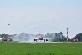 Ambele zboruri au plecat cu o mică întârziere dar au ajuns la ora programată. Wizz Air Adds New Aircraft To Bucharest Base And Launches New Route Romania Insider
