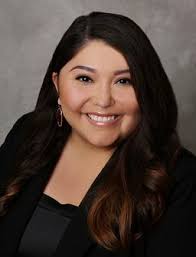 Vanessa Ely's Instagram, Twitter & Facebook