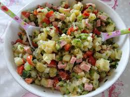 Salade De Pommes De Terre A L Italienne Une Salade De Pommes De Terre Toute Simple Aux Parfums Du Soleil Et De L It Salade Pomme De Terre Salade Pomme Salade