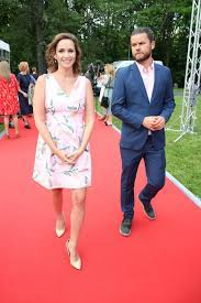 Jun 12, 2021 · michele morrone dzięki filmowi '365 dni' zdobył grono wiernych fanek. Monika Mrozowska Rozstala Sie Z Partnerem Kazde Z Nich Poszlo Wlasna Droga