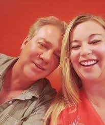 Lesley Bridges's Instagram, Twitter & Facebook