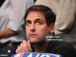 Actors Jared Padalecki Sandra Coy attend the Los Angeles Lakers vs... News  Photo