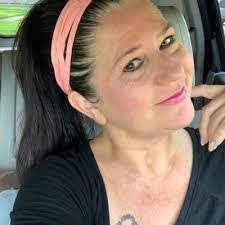 Donna Penland's Instagram, Twitter & Facebook