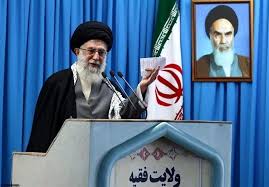 گزارش| بازخوانی 10 خطبه تاریخی رهبر انقلاب؛ سخن رودررو با مردم از تریبون  نمازجمعه - تسنیم