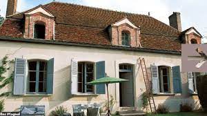 Vieille maison, fenêtre à changer. Changer Ses Fenetres En Gardant Le Style Cote Maison