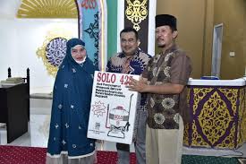 Maybe you would like to learn more about one of these? Laksanakan Magrib Perdana Kasmarni Resmikan Masjid Al Muhajirin Tegal Sari Duri Riau Lantang
