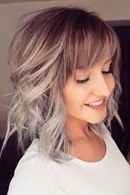 Gorgeous and easy hairstyles for medium hair that will literally take you less than 10 minutes! Unique Women S Fringe Hairstyle 2021 Thick Hair Styles Bangs With Medium Hair Medium Hair Styles