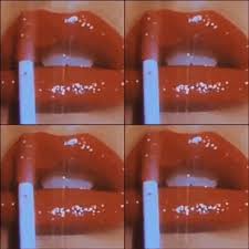 Ever wondered what types of aesthetics are and how can you find and style yours? 80s 90s