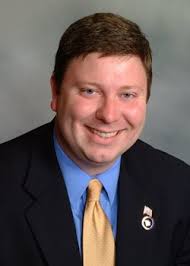 FIRST CAPITOL NEWS of St. Charles, Missouri ARCHIVES: Sunday, December 04,  2005