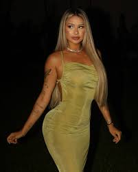 Ray Fox - Free sexy pics, galleries & more at Babepedia