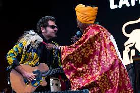 Matthieu Chedid And Fatoumata Diawara Lamomali At Womad Fe Flickr