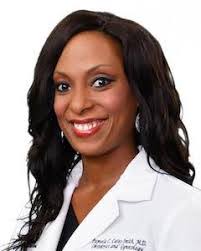 Holly Bedore's Instagram, Twitter & Facebook