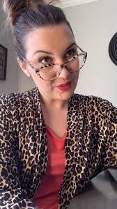 That nail tech Tammy is a pushy one 😂 #nailsaloncomedy #longnail  #critalgel #diamondinthesky #noboyfriend #saucy #newfie #newfoundlander