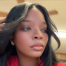 What are good collapsible wheelbarrow options for horse shows?