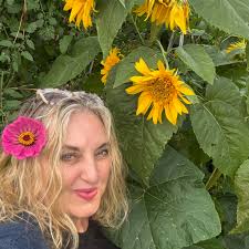 How to trap a feral kitten with a broken leg in Savannah, Georgia?