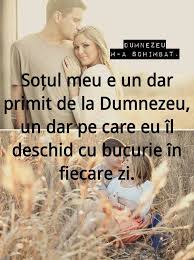 Atunci cand te indragostesti, visezi sa fii alaturi de cel care te face sa plutesti si pe care il visezi noapte de noapte. Te Iubesc Sufletel Home Facebook
