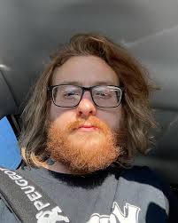 Knock, knock dolly surely 😂