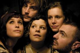 The Glamour Cave: Crisis averted: Ruth Skipper fails to leave Moulettes