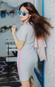 Dari sana dia mulai menekuni dunia entertainment sebagai seorang model. 10 Potret Indrayani Rusady Yang Ternyata Ponakan Artis Senior Dailysia