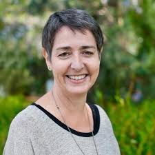 Libby Gibson (@Libbyagibson)