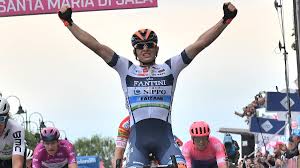 World news in spanish » giro de italia 2021 | la etapa 18, en directo. Resumen Del Giro De Italia Etapa 18 Cima Culmina La Fuga As Com