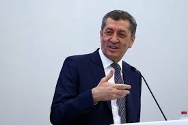 Bakan ziya selçuk'un gençlik fotoğrafı olay oldu! Ziya Selcuk Un Genclik Paylasimi Sonrasi Sosyal Medya Yikildi Bursada Bugun Bursa Bursa Haber Bursa Haberi Bursa Haberleri Bursa