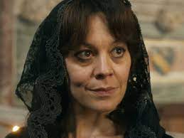 Sophie rundle, who plays polly's niece ada shelby, shared her in peaky blinders she played polly gray, aunt of cillian murphy's tommy shelby and the treasurer of the peaky blinders crime family. Prime Video Peaky Blinders