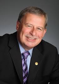 EMPOWERING YOUNG LEADERS