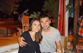 Meslek yaşamının ilk yıllarında mardin. Futbolcu Burak Yilmaz A Esinden Siddet Suclamasi Evden Uzaklastirma Karari Alindi Diken