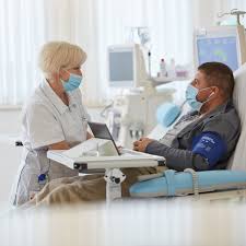 Ist die nierenfunktion sehr stark eingeschränkt oder fallen die nieren vollständig aus, spricht man auch von einer terminalen niereninsuffizienz. Die Gesunde Und Die Kranke Niere