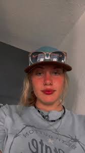 Paige Burt's Instagram, Twitter & Facebook