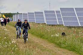 Community solar does that for them. Community Solar Farm Wikipedia