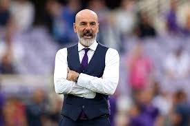 Hafta sonu da büyük ihtimal oytun kalemizde olacak fenerbahçe teknik direktörü erol bulut, karacabey belediyespor maçında kırmızı kart gören kaleci altay'ın yerine lig maçında oytun'un. Erol Bulut Fener In Yildizini Italya Ya Goturuyor A Haber Son Dakika Spor Haberleri