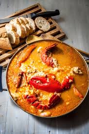 Nage De Homard Aux Epices En 2020 Homard Cuisine Et Boissons Alimentation